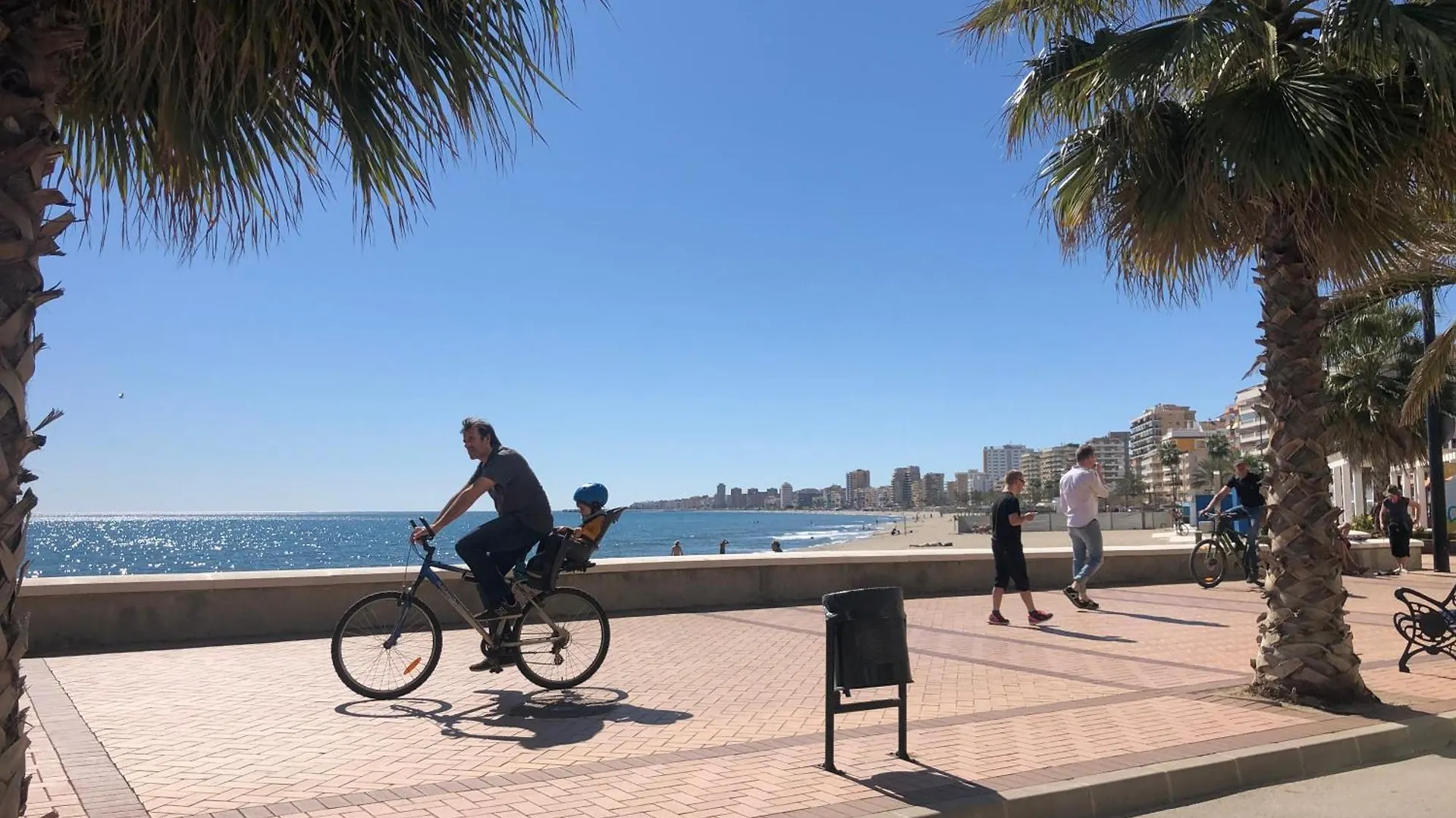 Magnificient 3 Bedroom Apartment By The Beach Fuengirola Spanje