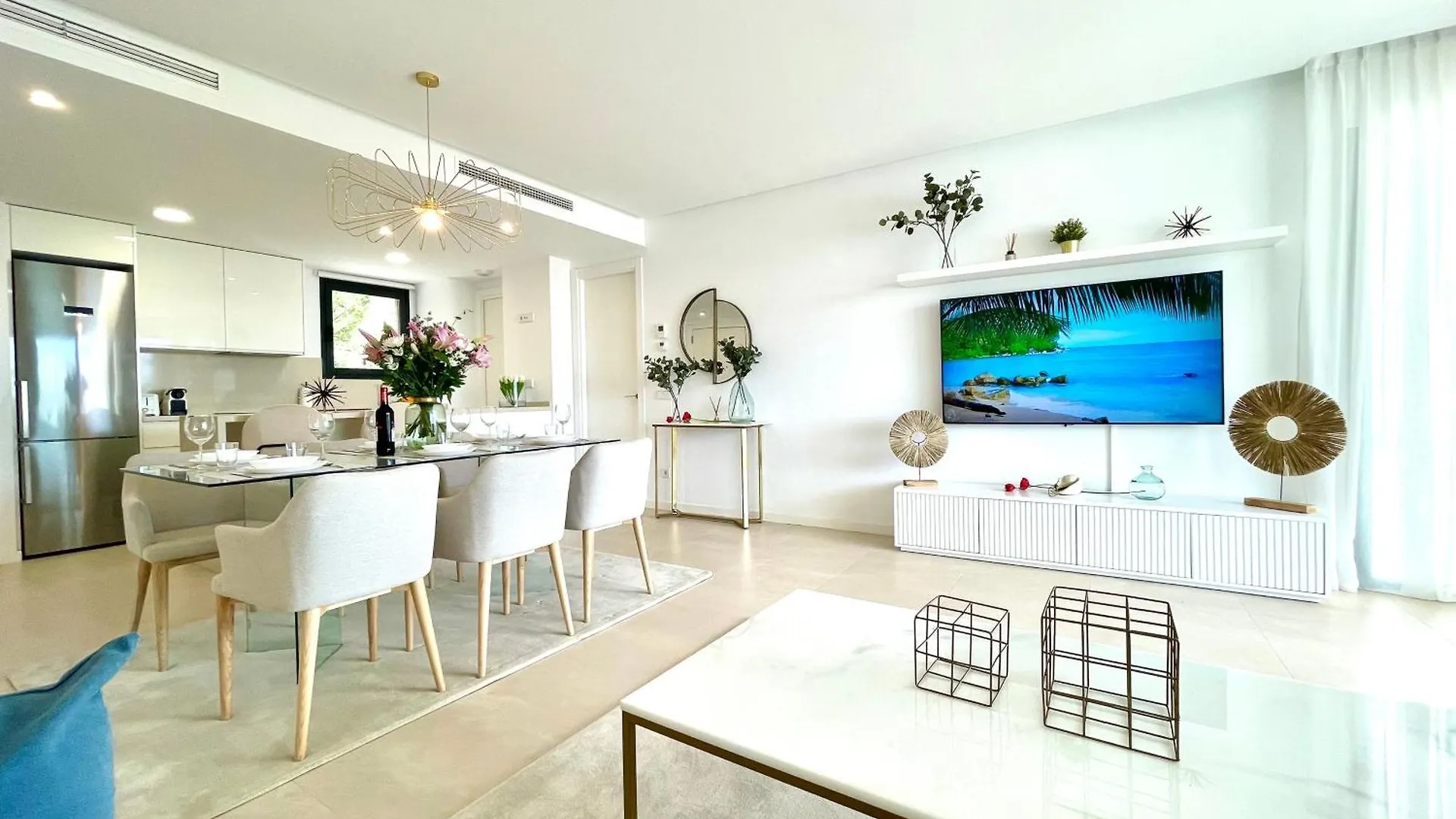 Magnificient 3 Bedroom Apartment By The Beach Fuengirola