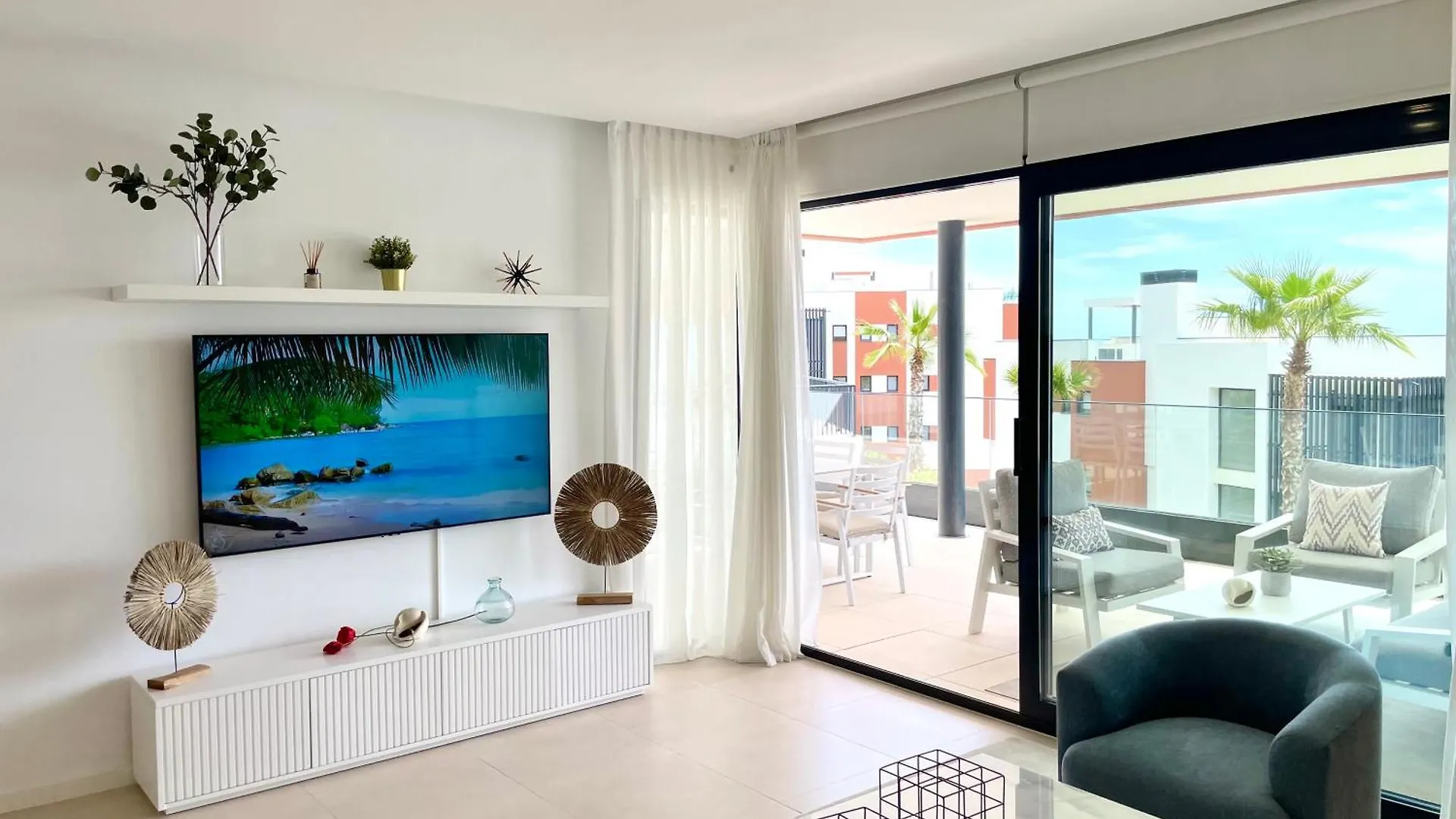Magnificient 3 Bedroom Apartment By The Beach Fuengirola 0*,  Spanje